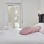 La Casa Di Flavia Rome